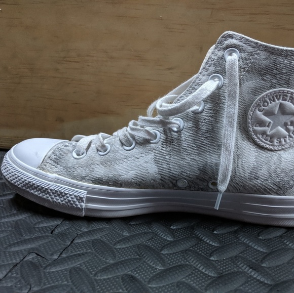 converse digital camo